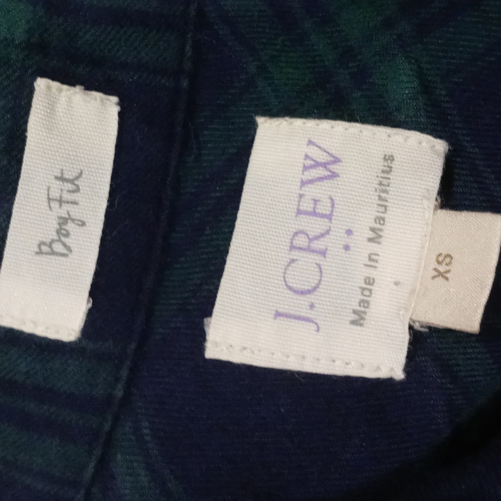 J. Crew Women' Boy Fit Navy Blue & Green Plaid  Long Sleeve Button Down Shirt XS - Picture 4 of 9